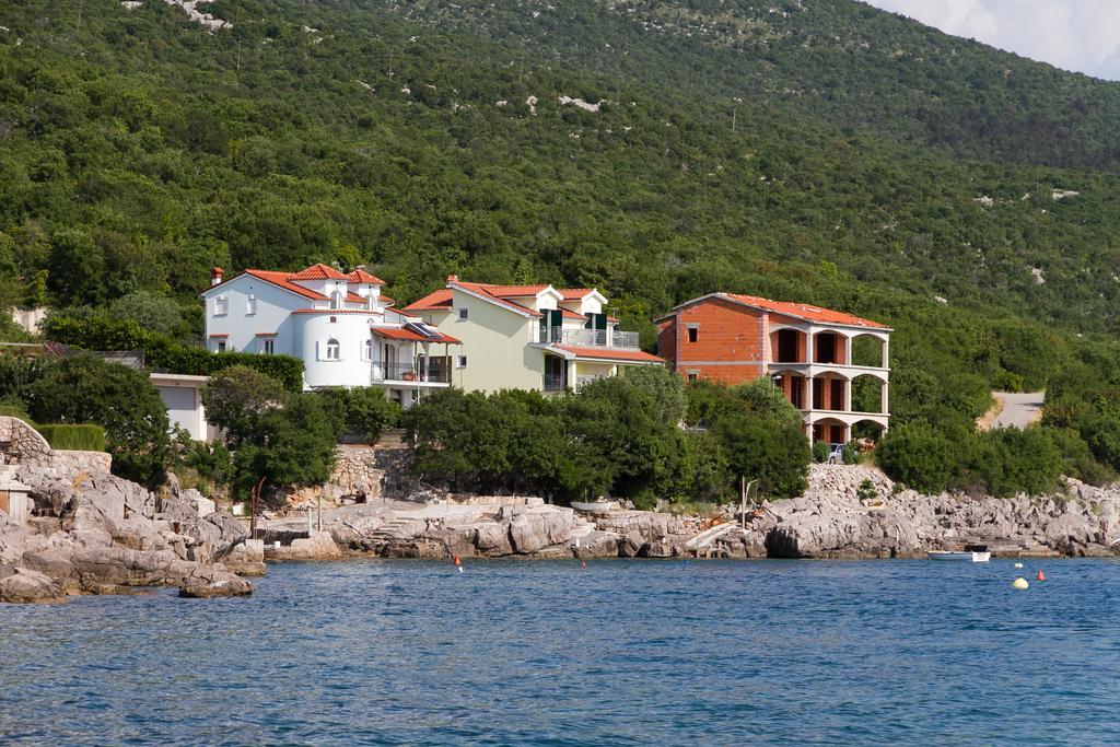 Apartments Vukelic 克罗诺维察 外观 照片