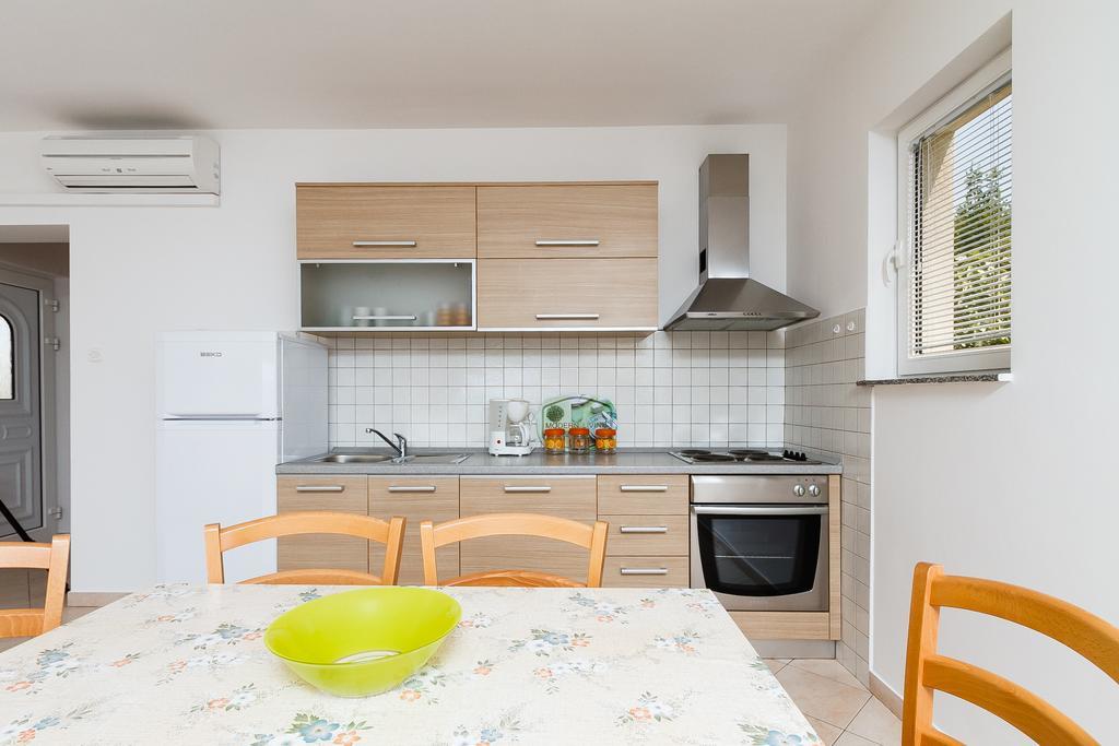Apartments Vukelic 克罗诺维察 客房 照片